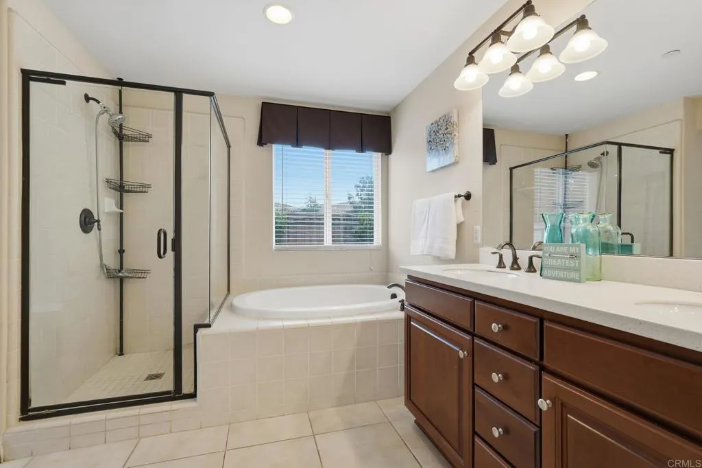 https://cdn.realtyfeed.com/cdn/127/306627618/7d58cb4c58622037163af9b08f483e53.webp