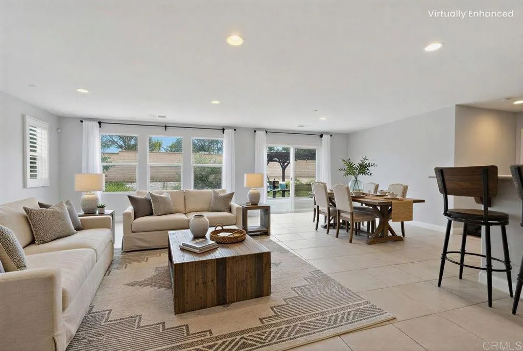 https://cdn.realtyfeed.com/cdn/127/306627618/e16063eaf3e4202874127ca9d1c444d6.webp