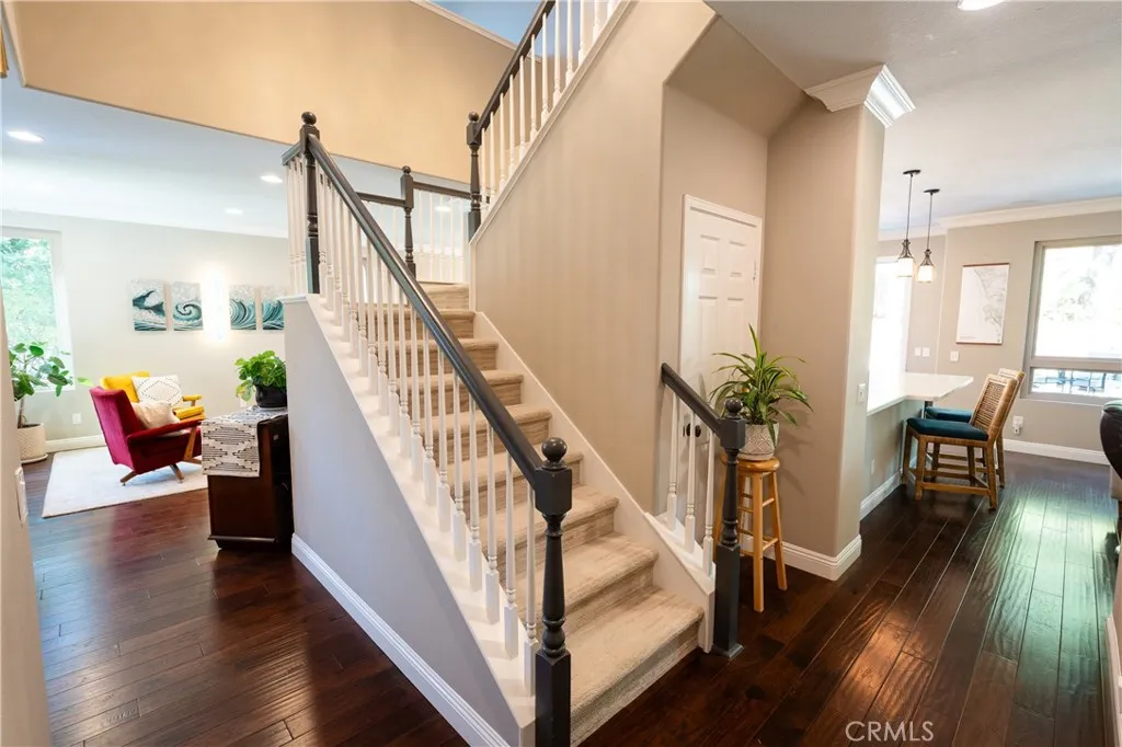 https://cdn.realtyfeed.com/cdn/127/306627629/f94056b79edf7a102bae2b4a862629a6.webp