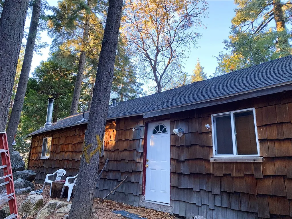 https://cdn.realtyfeed.com/cdn/127/306627634/118fbf810681037a4ad0bdfedad83b30.webp