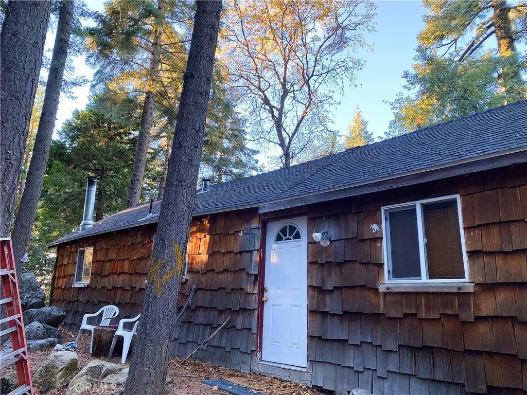 https://cdn.realtyfeed.com/cdn/127/306627634/276417dfdc3b5b3426a0344ae34b1a2b.webp