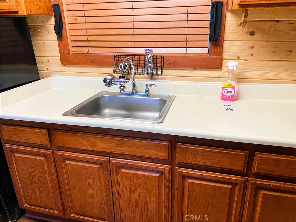 https://cdn.realtyfeed.com/cdn/127/306627634/7e35a8bba2775ad427d7b0ace07eee8a.webp