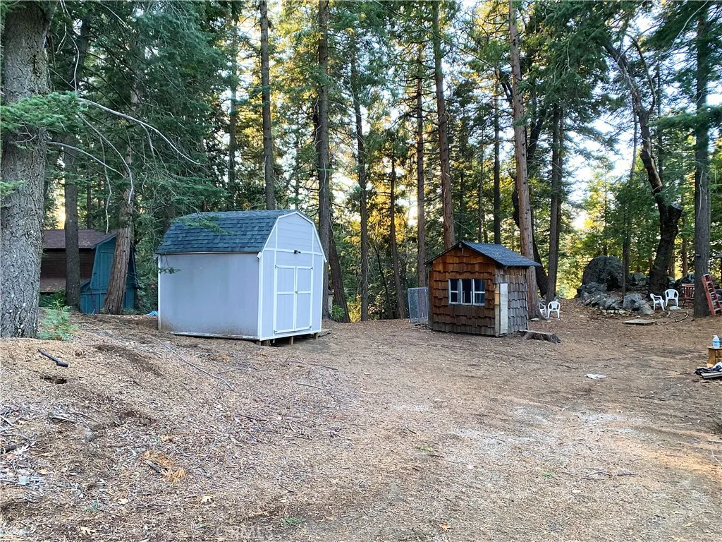 https://cdn.realtyfeed.com/cdn/127/306627634/dec2747d0574e142909bf882b3c7cf54.webp