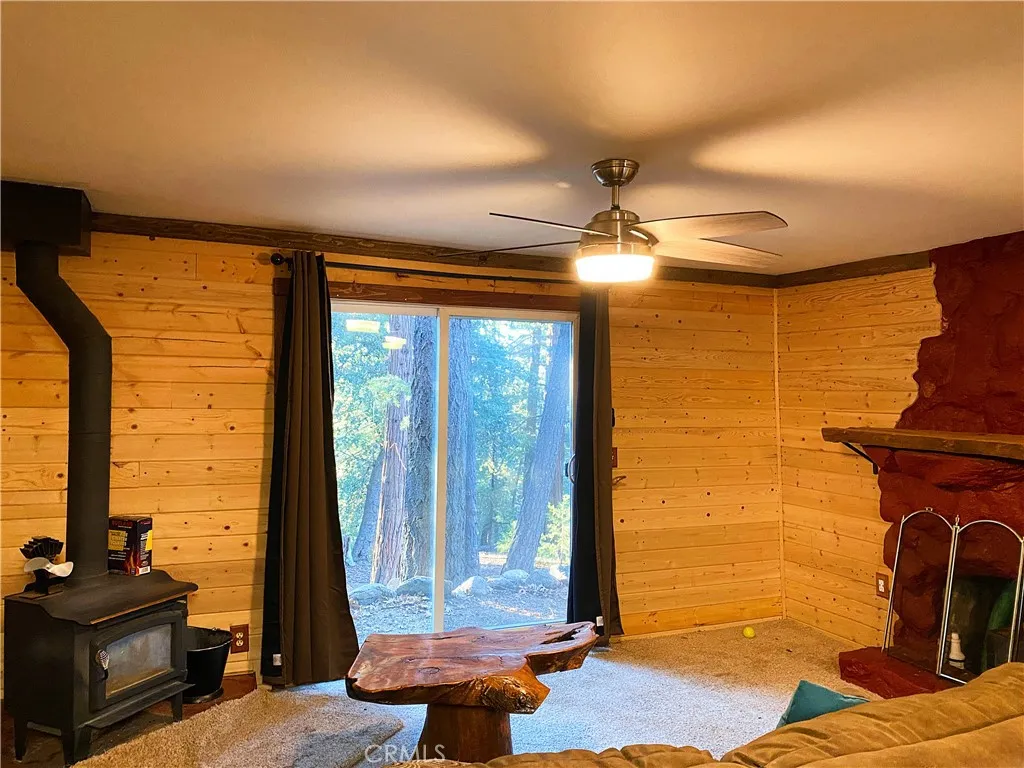 https://cdn.realtyfeed.com/cdn/127/306627634/fad4b12f6f28bbbddf8cfd83268ed596.webp