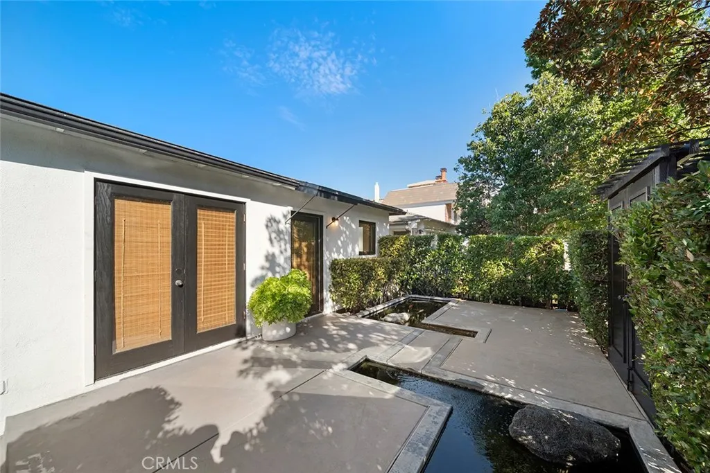 435 Dahlia Avenue, Corona del Mar, CA 92625 - Photo 2 of 33, Corona Del Mar, CA