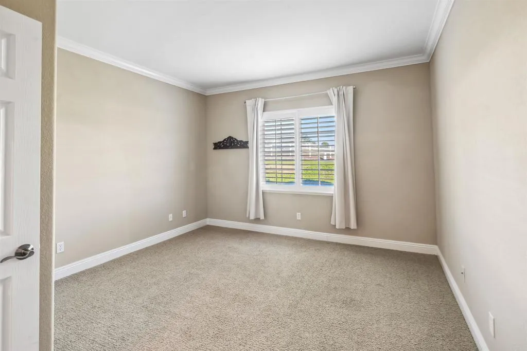 https://cdn.realtyfeed.com/cdn/127/306627695/9c7e789b6606e6f9a2290c0782d8870a.webp
