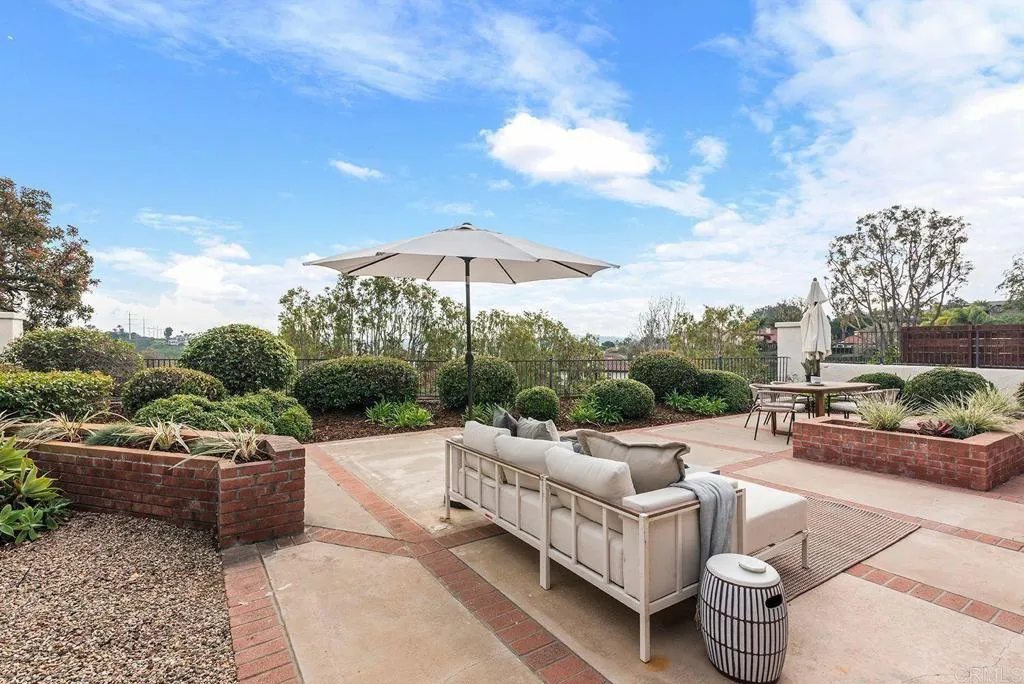 https://cdn.realtyfeed.com/cdn/127/306627699/02c98eb7f93e6065e0b30666ce575f95.webp