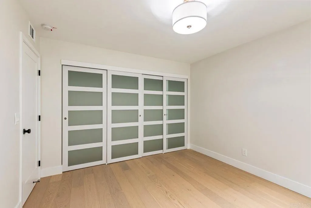https://cdn.realtyfeed.com/cdn/127/306627699/3b8292260973145f8867b89daad86d76.webp