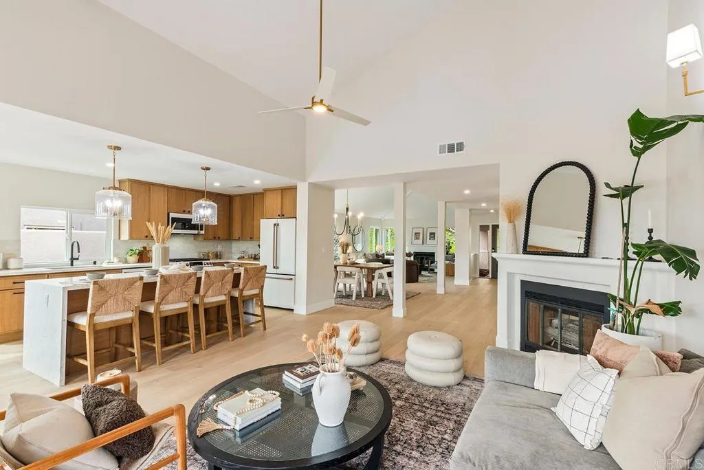 https://cdn.realtyfeed.com/cdn/127/306627699/5d2b50101f500d4fa0092c7c1374215b.webp