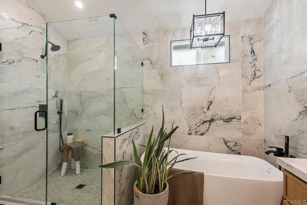 https://cdn.realtyfeed.com/cdn/127/306627699/ba77dd04960de688f97bae788b88e1b1.webp