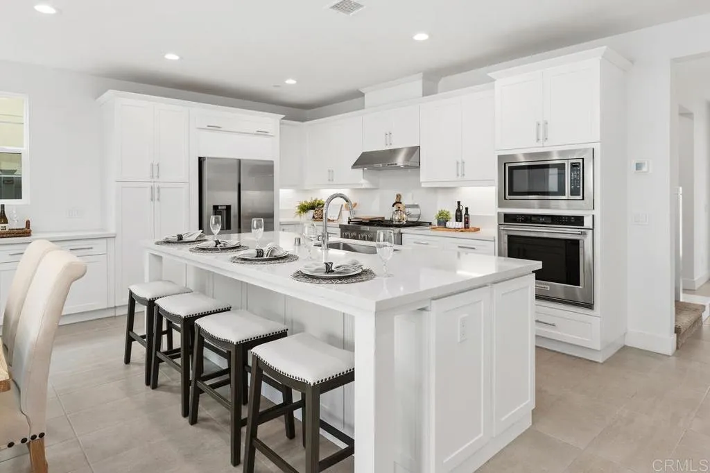 https://cdn.realtyfeed.com/cdn/127/306627726/3121b39644bd1cf9c415a6283b514d61.webp
