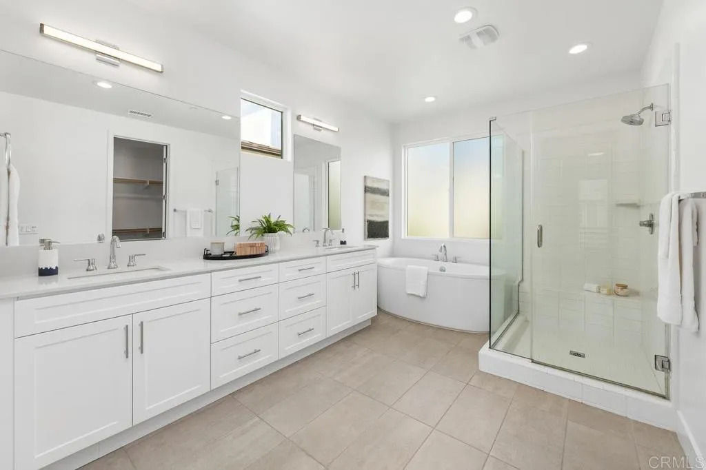 https://cdn.realtyfeed.com/cdn/127/306627726/5a4d9857d9a2f7f397f1f650b651851f.webp