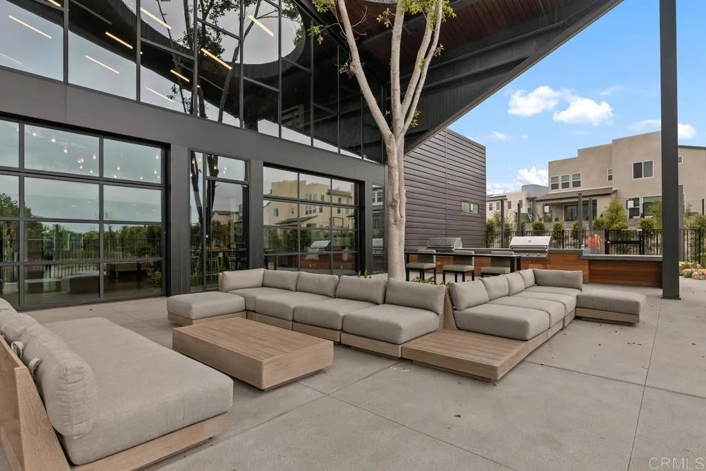 https://cdn.realtyfeed.com/cdn/127/306627726/bda4680e0ffebc205c39a914f5578757.webp