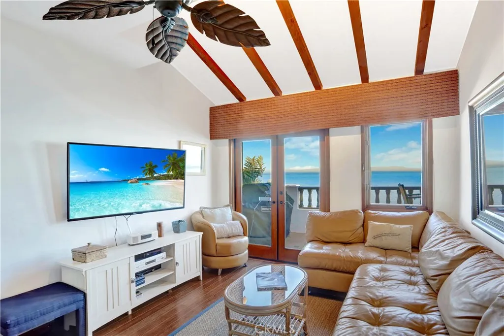 72 Camino De Flores UNIT 10, Avalon, CA, 90704