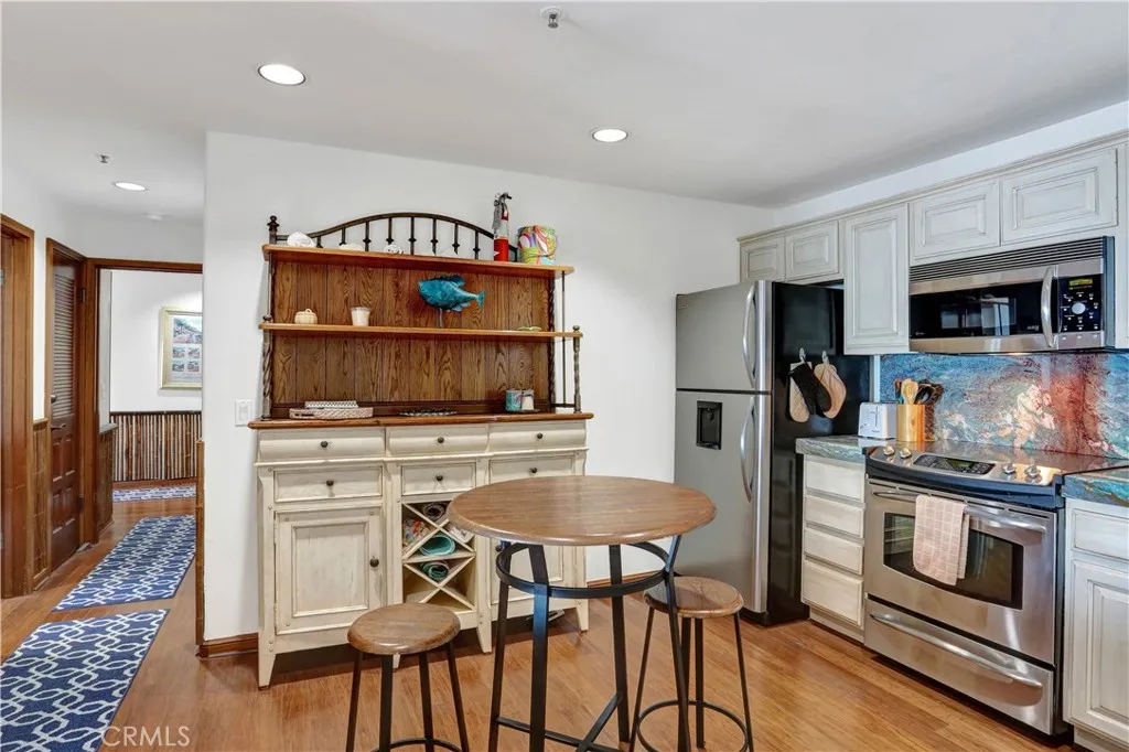 72 Camino De Flores UNIT 10, Avalon, CA, 90704