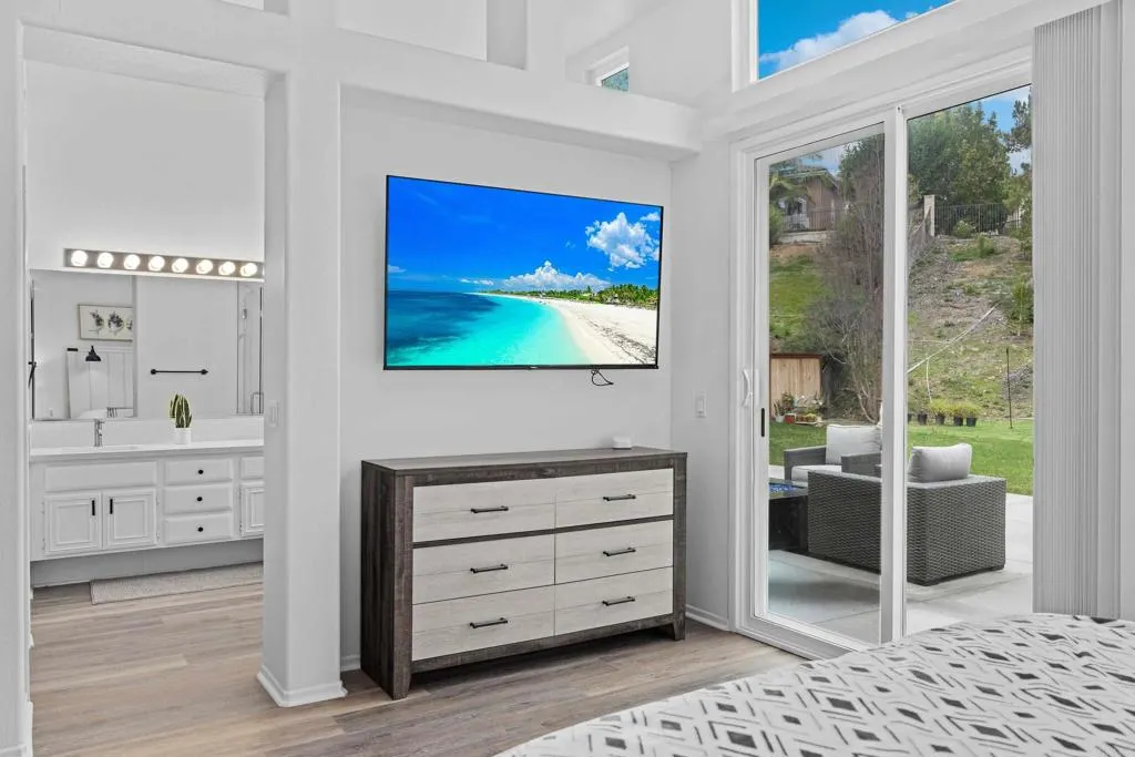 https://cdn.realtyfeed.com/cdn/127/306627737/9d61c0a1496c42be3ae91b206c0b6f05.webp