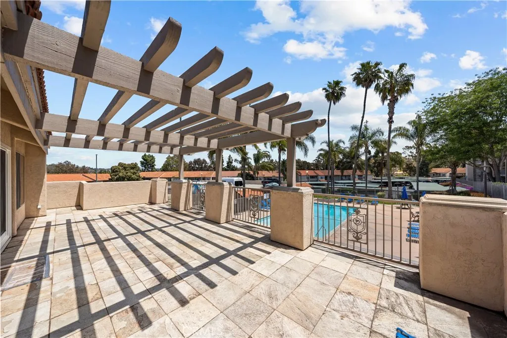 Photo #28: SW26017520 Listing: Photo #28