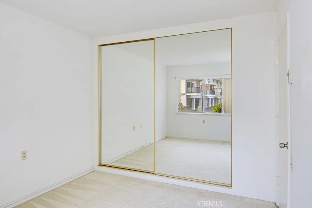 2347 Via Mariposa UNIT B, Laguna Woods, CA, 92637