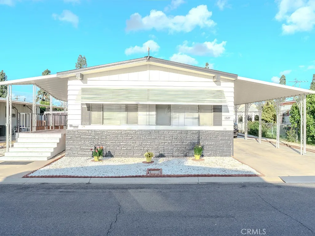 Corona, CA 92882