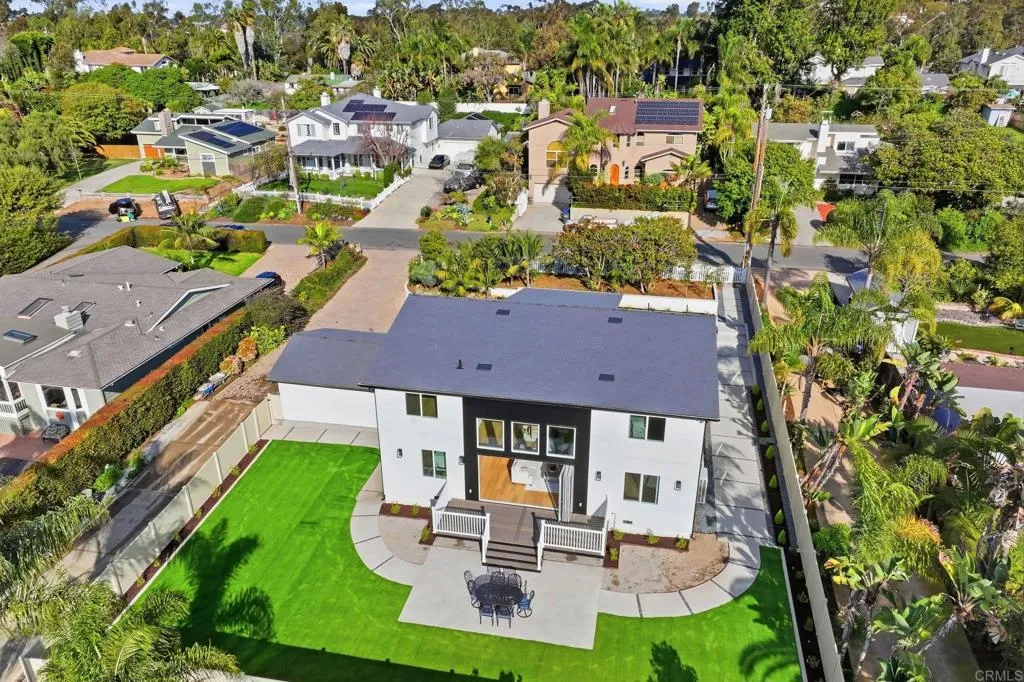 https://cdn.realtyfeed.com/cdn/127/306627845/5d5e8aa7daf6168ec416d0c05893e3c2.webp