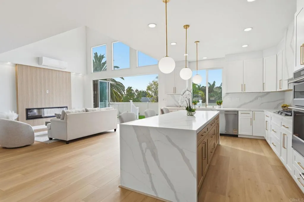https://cdn.realtyfeed.com/cdn/127/306627845/8b02b82550d55d49a92bcab9c3a4cdb6.webp