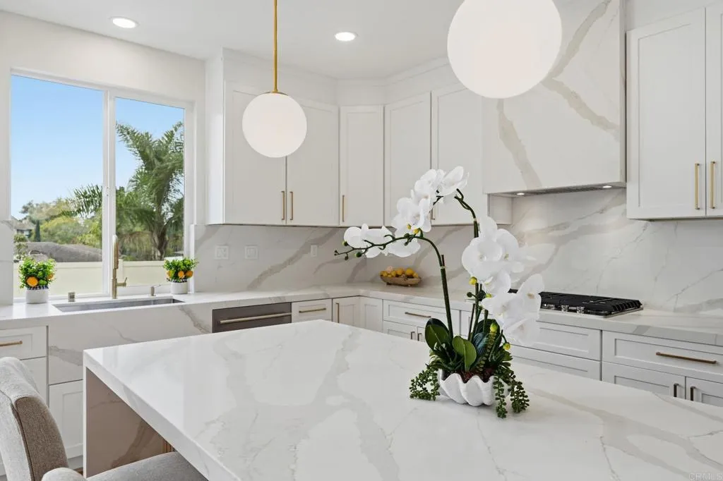 https://cdn.realtyfeed.com/cdn/127/306627845/d098869d35811e036f4c48f9327117a5.webp