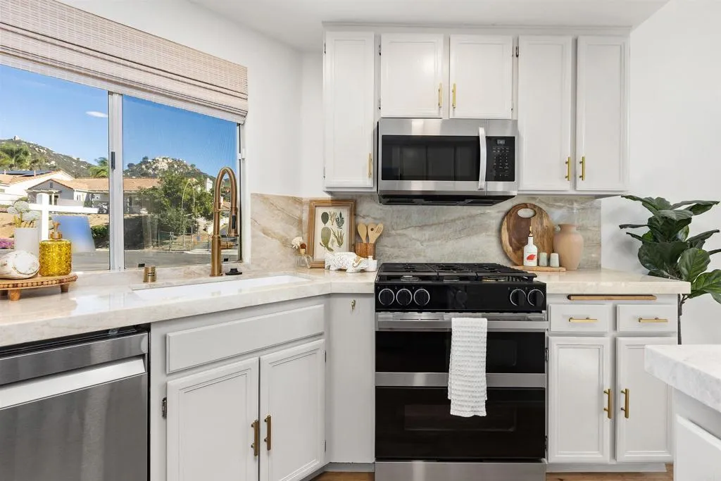 Photo #7: NDP2600777 Listing: Photo #7