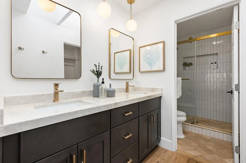 https://cdn.realtyfeed.com/cdn/127/306627871/77c727aee21e6ec63eee86f7b460827b.webp