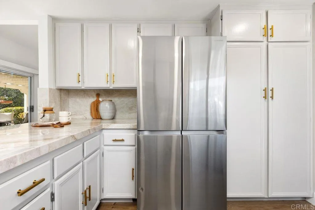 https://cdn.realtyfeed.com/cdn/127/306627871/a1a52dae1042479ac15b1afda3758a89.webp