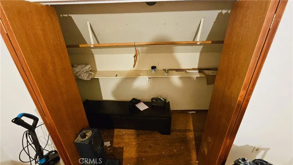 https://cdn.realtyfeed.com/cdn/127/306627885/0aa2e323cdfed402bb61cd3e533ce03c.webp