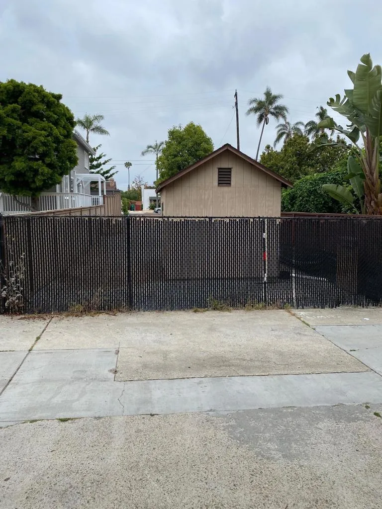 3660 8th, San Diego, CA, 92103
