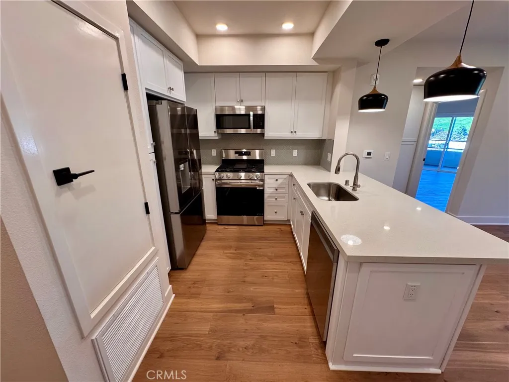 Rolling Hills Estates, CA 90274