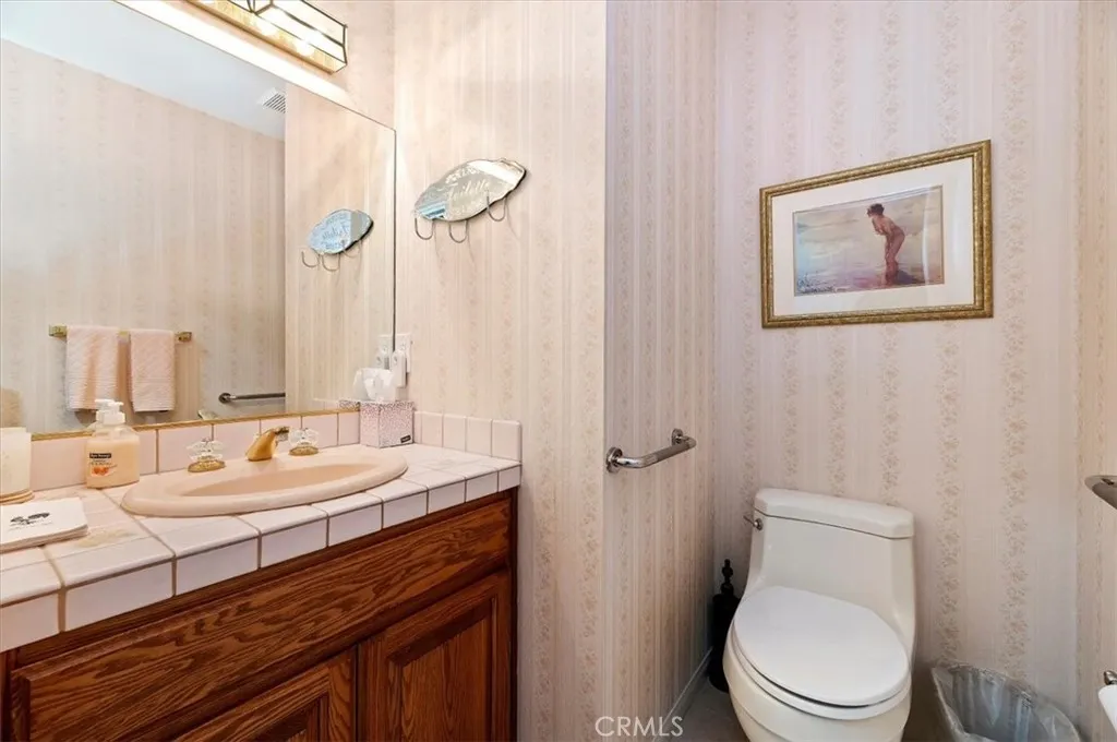 https://cdn.realtyfeed.com/cdn/127/306627968/4d912812a1c3a148c9c04912c6a4da04.webp