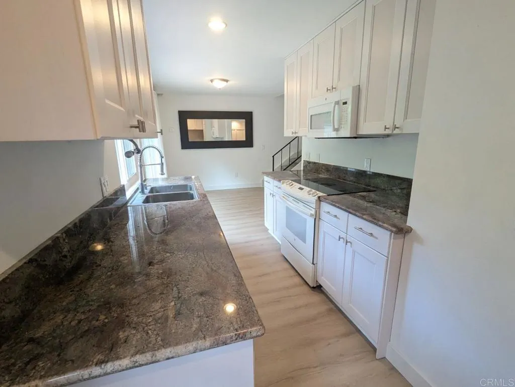 508 Turfwood Lane, Solana Beach, CA 92075 - Photo 2 of 18, Solana Beach, CA
