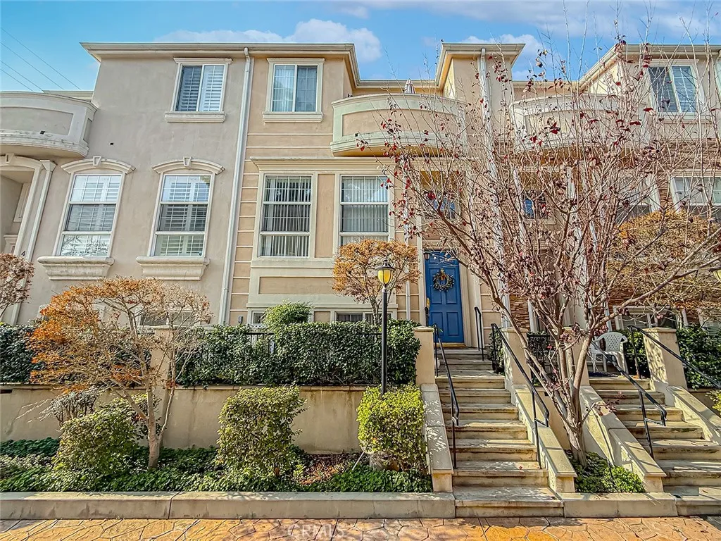 4118 W Kling