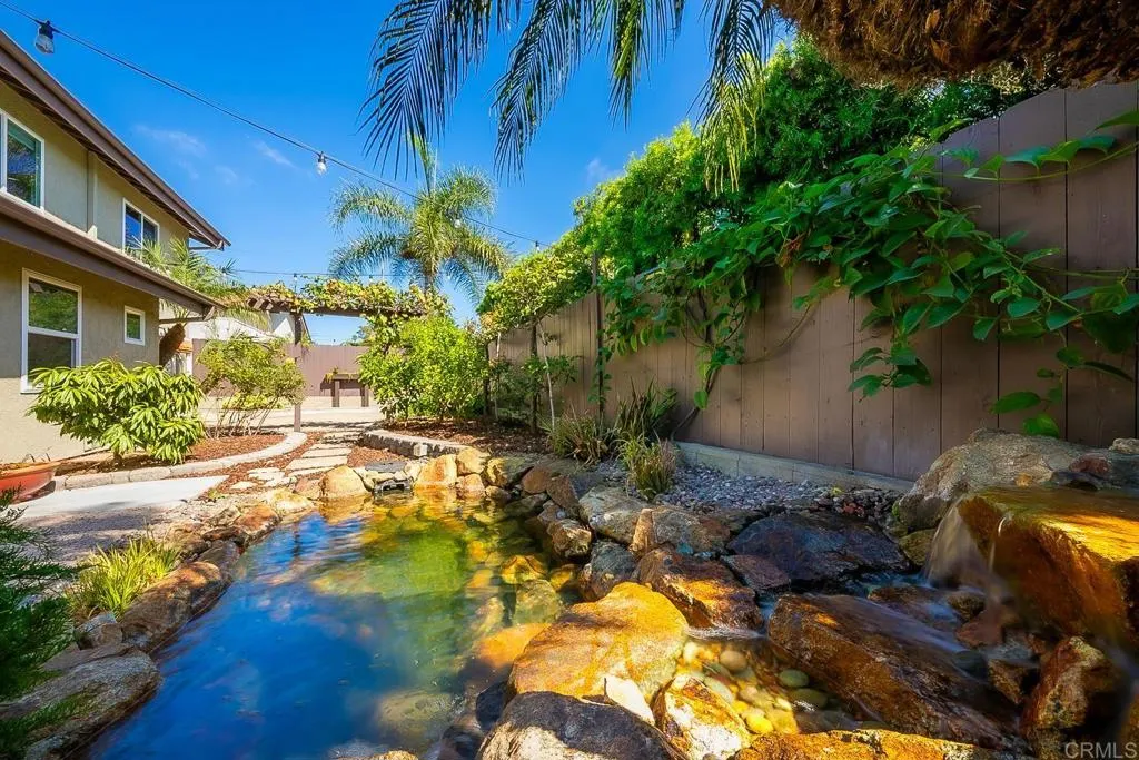https://cdn.realtyfeed.com/cdn/127/306628054/179cc7506950766d9ef9632f2c929b40.webp