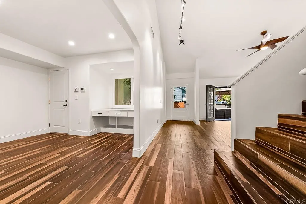 https://cdn.realtyfeed.com/cdn/127/306628054/8bd1760a462891d1274e32f6e171784a.webp
