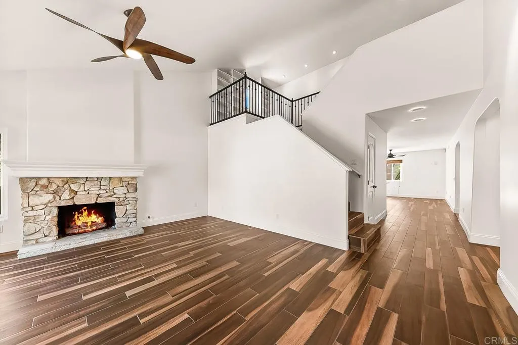 https://cdn.realtyfeed.com/cdn/127/306628054/dbf0d8c831a5ac50f1276b958e21b06f.webp