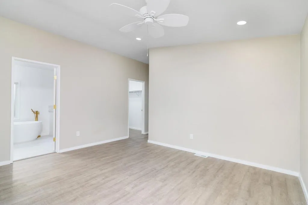 https://cdn.realtyfeed.com/cdn/127/306628062/121fabec319cfe7e8c330a347621b9ea.webp