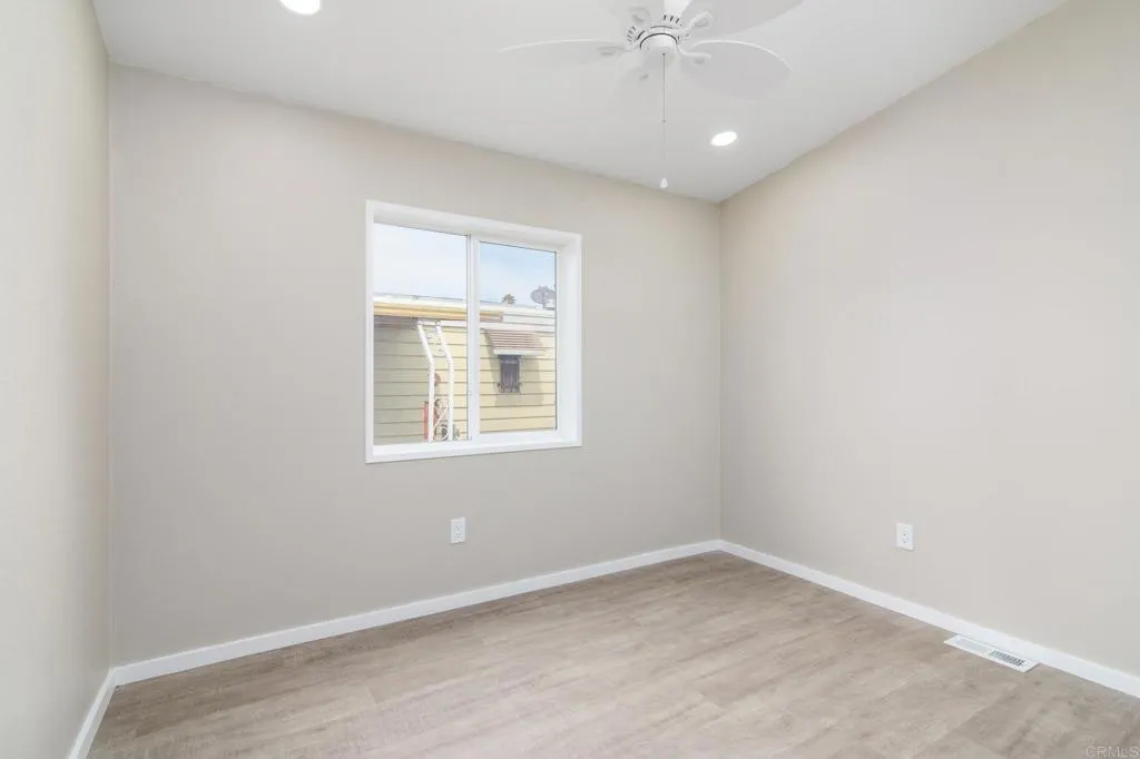 https://cdn.realtyfeed.com/cdn/127/306628062/2f7b4411b678465847000372b0553cad.webp