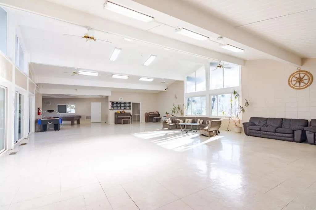 35 Parkwood Lane, Oceanside, CA, 92054