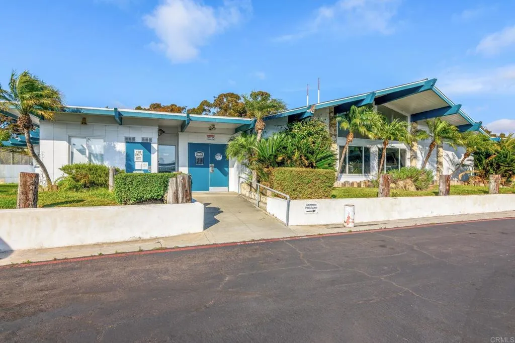 https://cdn.realtyfeed.com/cdn/127/306628062/7d59fd306660f5de039636e05a8c73a3.webp