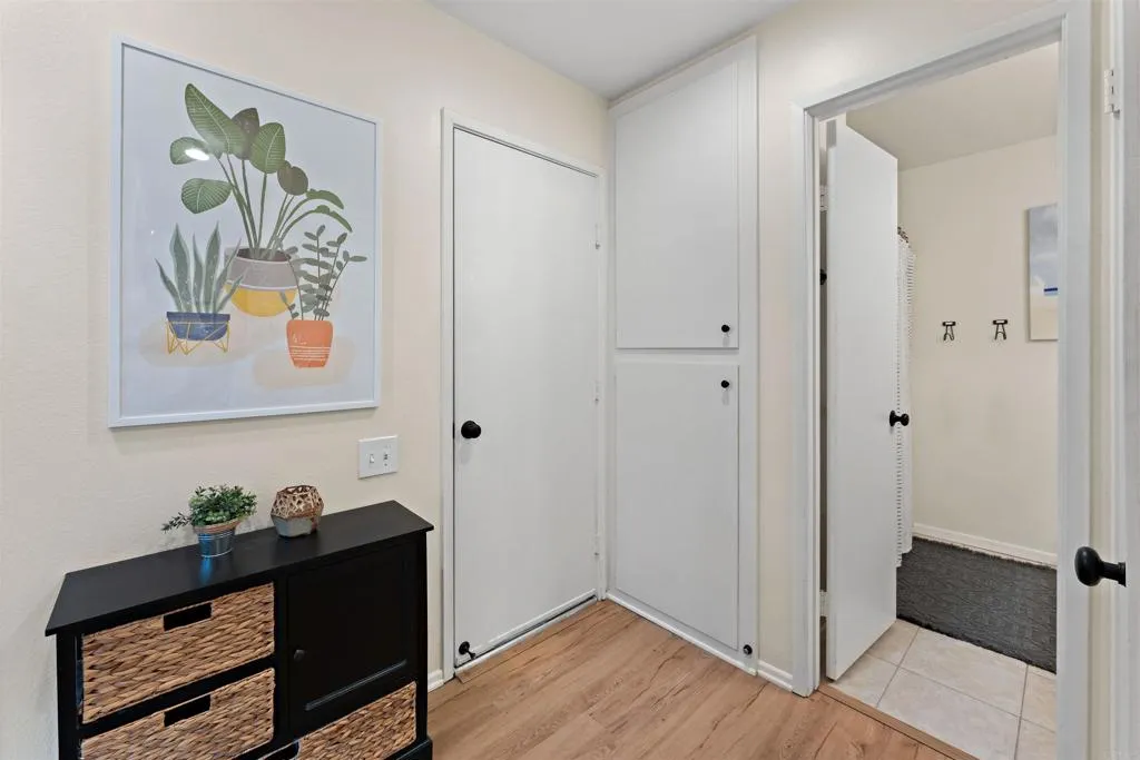 Photo #11: NDP2600783 Listing: Photo #11