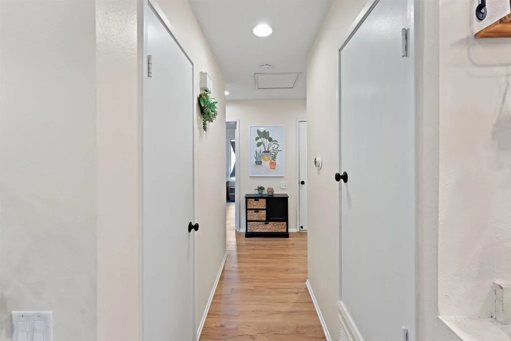 Photo #9: NDP2600783 Listing: Photo #9