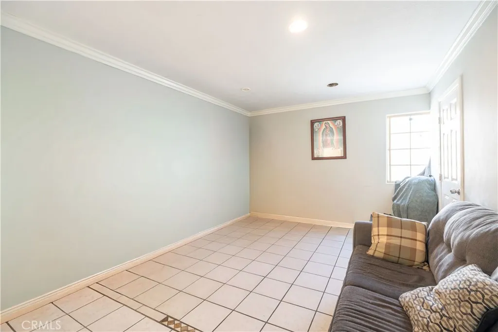 11044 Borden Avenue, Pacoima, CA, 91331