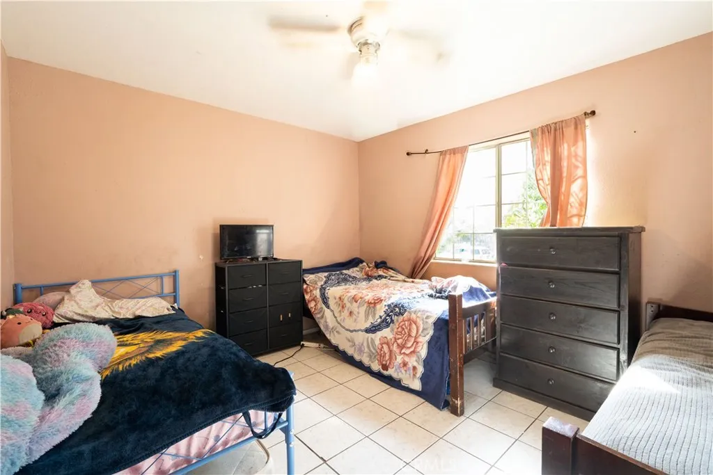 11044 Borden Avenue, Pacoima, CA, 91331