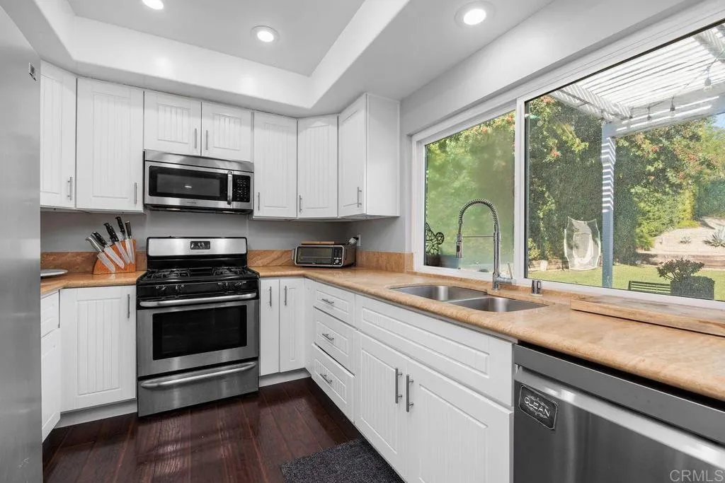 https://cdn.realtyfeed.com/cdn/127/306628098/beb32024b65c60a1e2d342312250d48f.webp