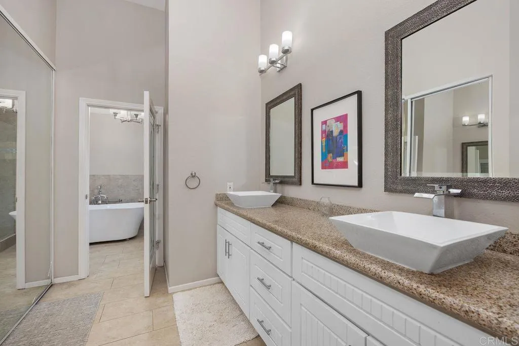 https://cdn.realtyfeed.com/cdn/127/306628098/d38978427c76af81bc28958ac9f27b08.webp