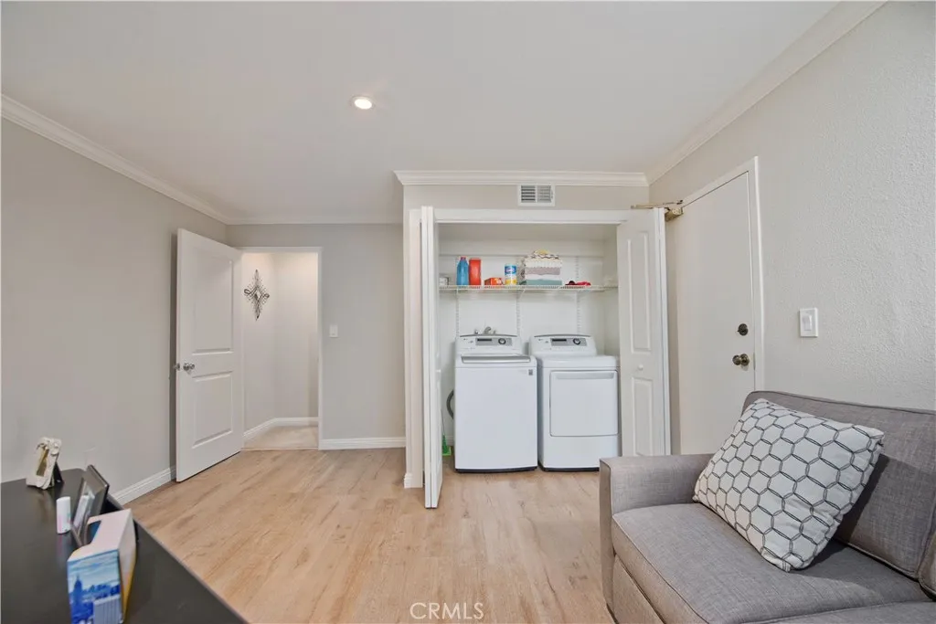 21820 Marylee Street UNIT 224, Woodland Hills, CA, 91367