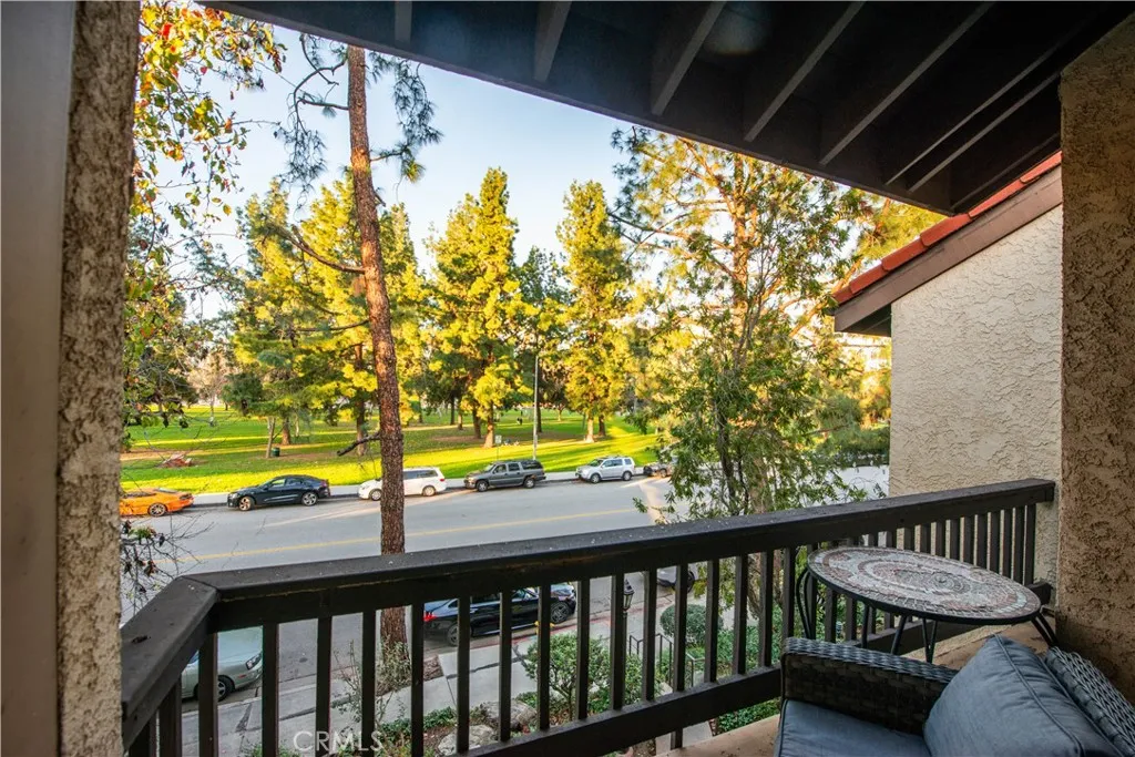 21820 Marylee Street UNIT 224, Woodland Hills, CA, 91367